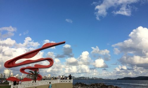 monumento-tomie-otake